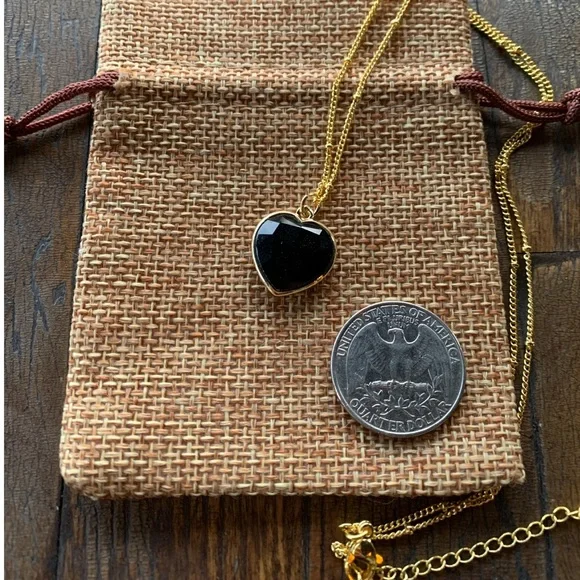 Black Onyx Heart Necklace Onyx Necklace Gold Plated Onyx Jewelry - Picture 2 of 2